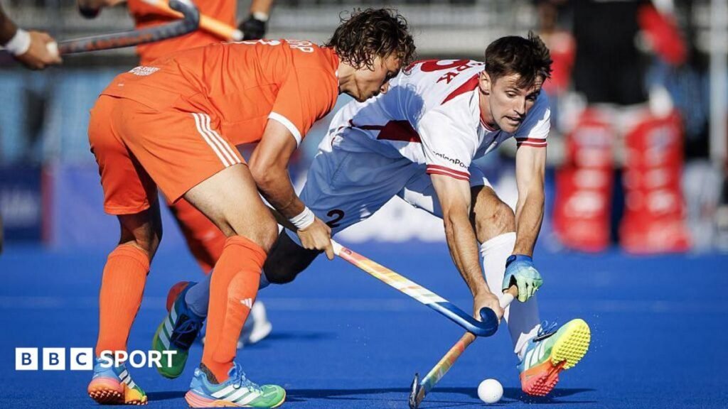 नीदरलैंड्स से मैच ड्रॉ होने के बाद इंग्लैंड की विश्व कप की उम्मीदें खत्म हो गईं नीदरलैंड्स से मैच ड्रॉ होने के बाद इंग्लैंड की विश्व कप की उम्मीदें खत्म हो गईं