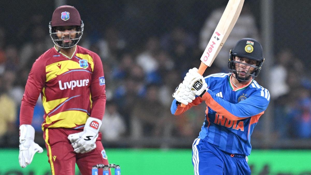 Abhishek switches off before turning on the style