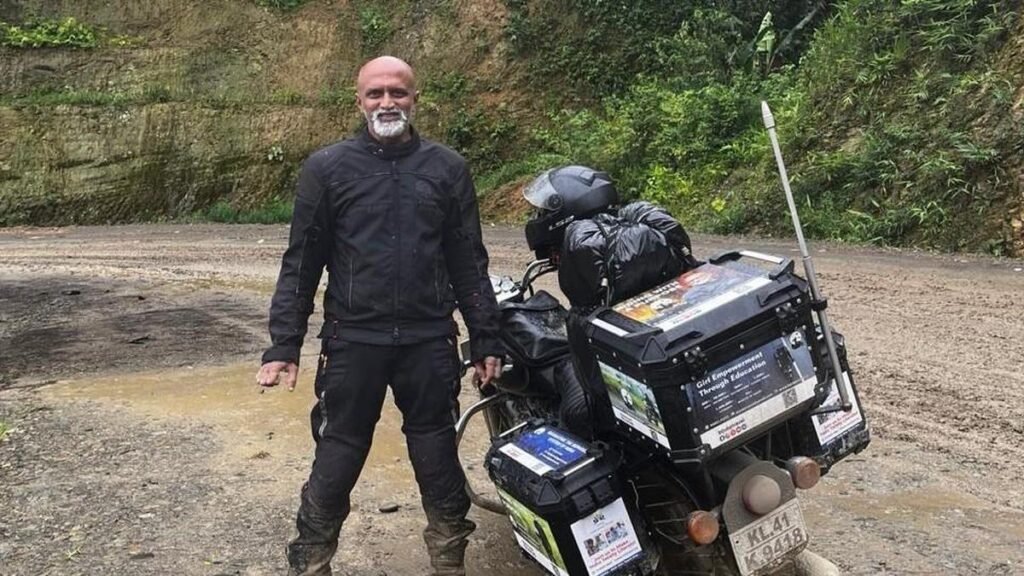 World Records Union recognises Biju BP from Kerala for his all-India motorcycle ride with a mission World Records Union recognises Biju BP from Kerala for his all-India motorcycle ride with a mission