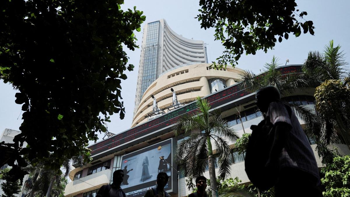 Crude surge, insurance reforms trigger 1.7% market slide