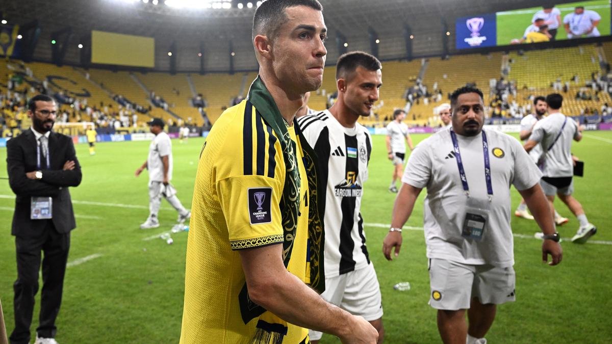 Ronaldo on target as Al-Nassr win after security delay