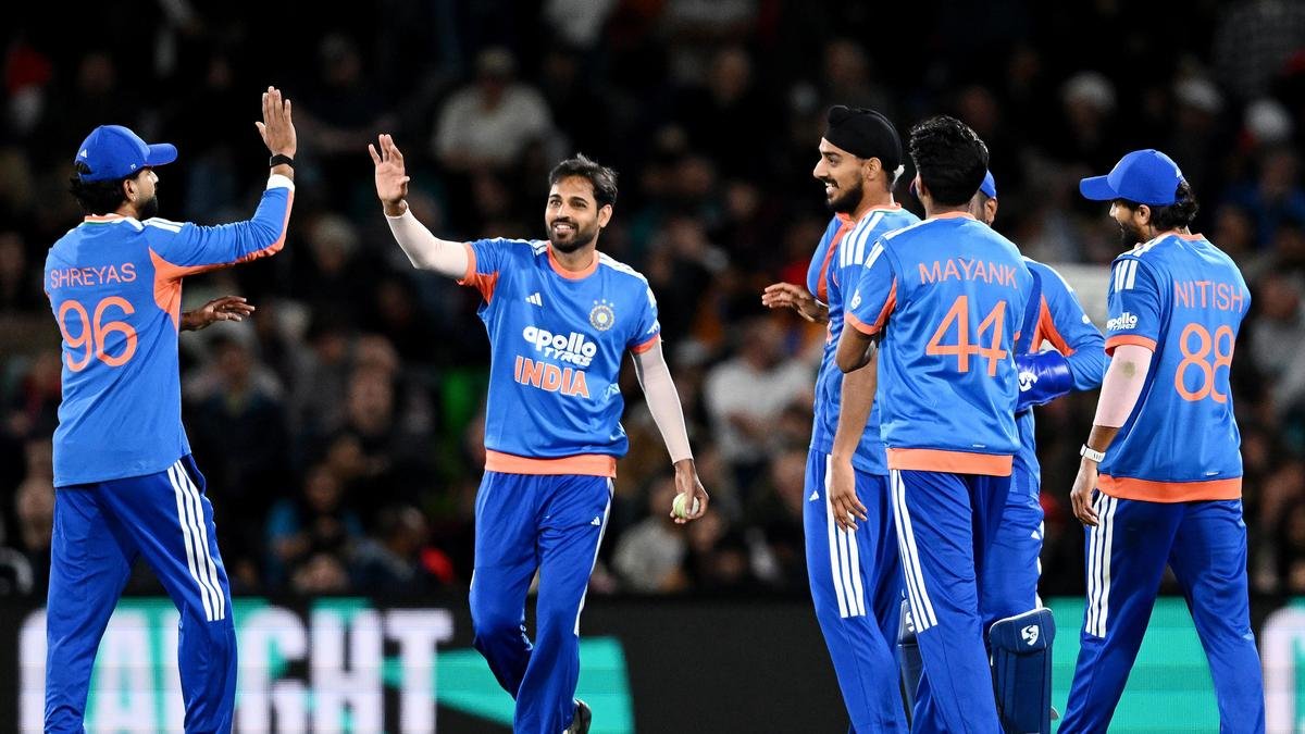 IND vs NZ second T20I: Pressure mounts on visiting bowlers at batting-friendly Christchurch IND vs NZ second T20I: Pressure mounts on visiting bowlers at batting-friendly Christchurch