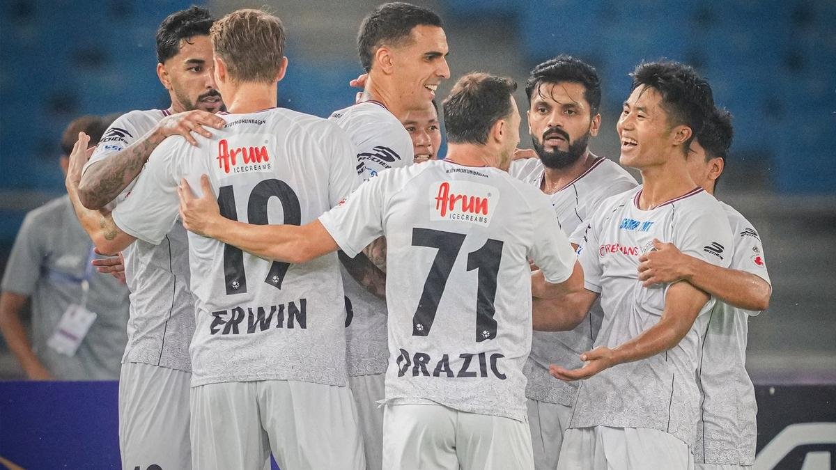 ISL: Bagan fights back for a win over SC Delhi