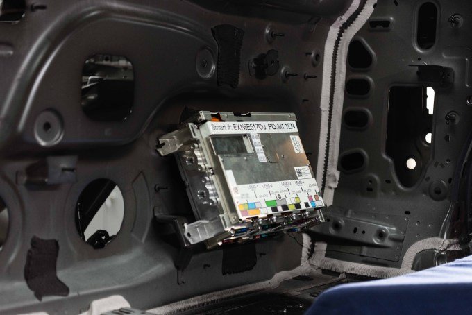 CCU-installed-in-pre-production-vehicle-3 GM is betting compute and AI will help it compete with Chinese automakers