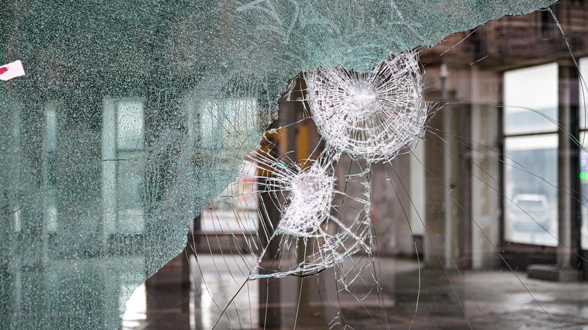 PSG-Barcelona match in Champions League to go ahead amid shock over France’s violent unrest