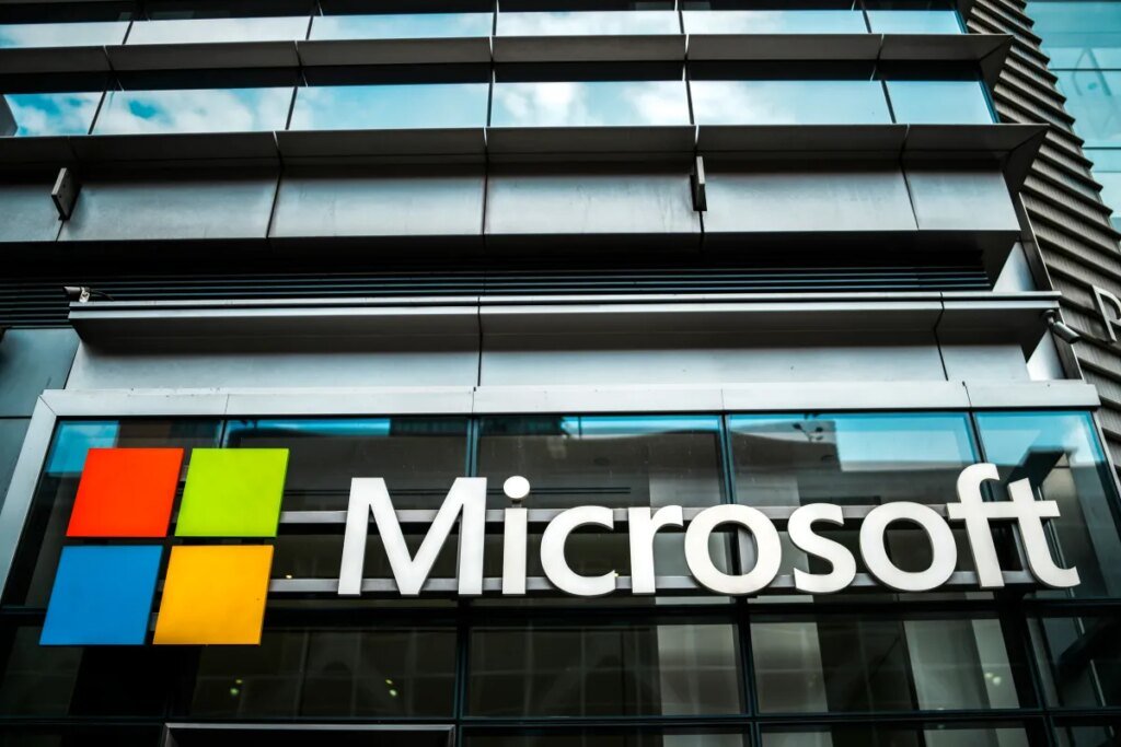 US bars Microsoft, Adobe, and major IT firms from green card program for skilled foreign workers US bars Microsoft, Adobe, and major IT firms from green card program for skilled foreign workers