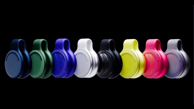 Limitless-pendant The hottest AI wearables and gadgets you should know about