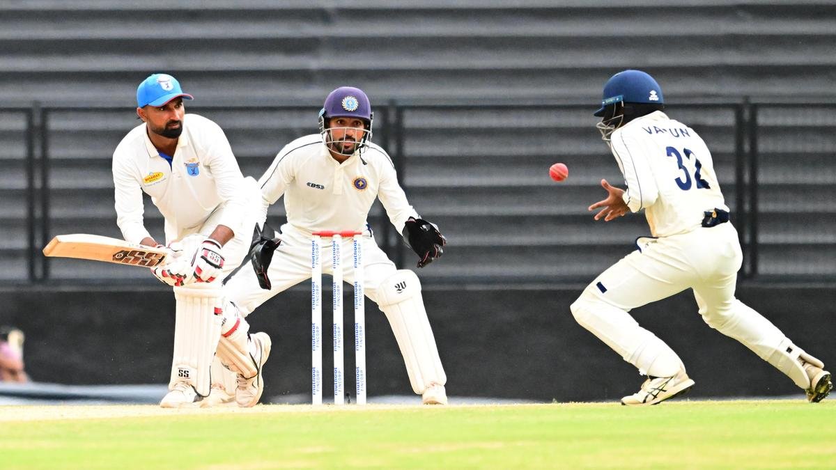 Ranji Trophy: Jalaj’s late strikes boost Kerala’s push for victory