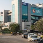 Stock markets rebound in early trade led by IT firms, HDFC Bank