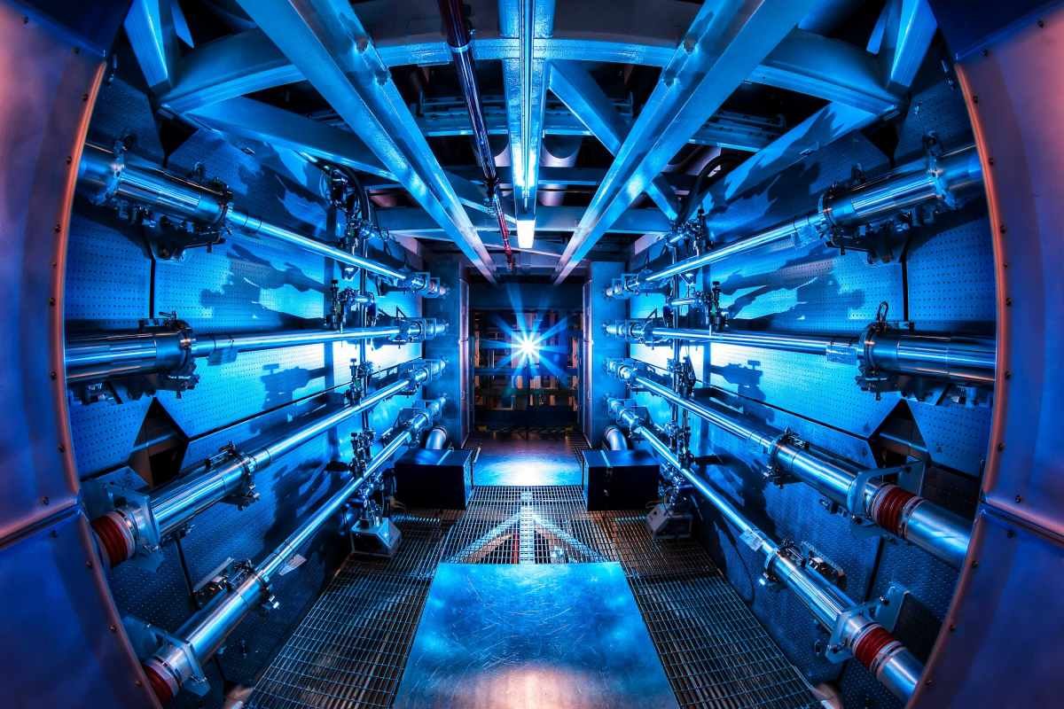 Cambridge Heavy Industries has been quietly building a desktop fusion device