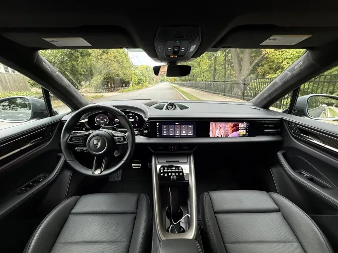 porsche-macan-turbo-front-seats Porsche’s electric Macan Turbo is an automotive existential crisis
