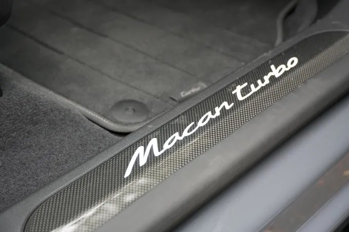 porsche-macan-turbo-sills Porsche’s electric Macan Turbo is an automotive existential crisis