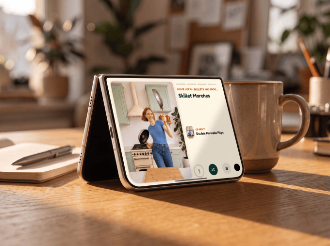 wakeout These clever apps show off the iPhone Duo's potential
